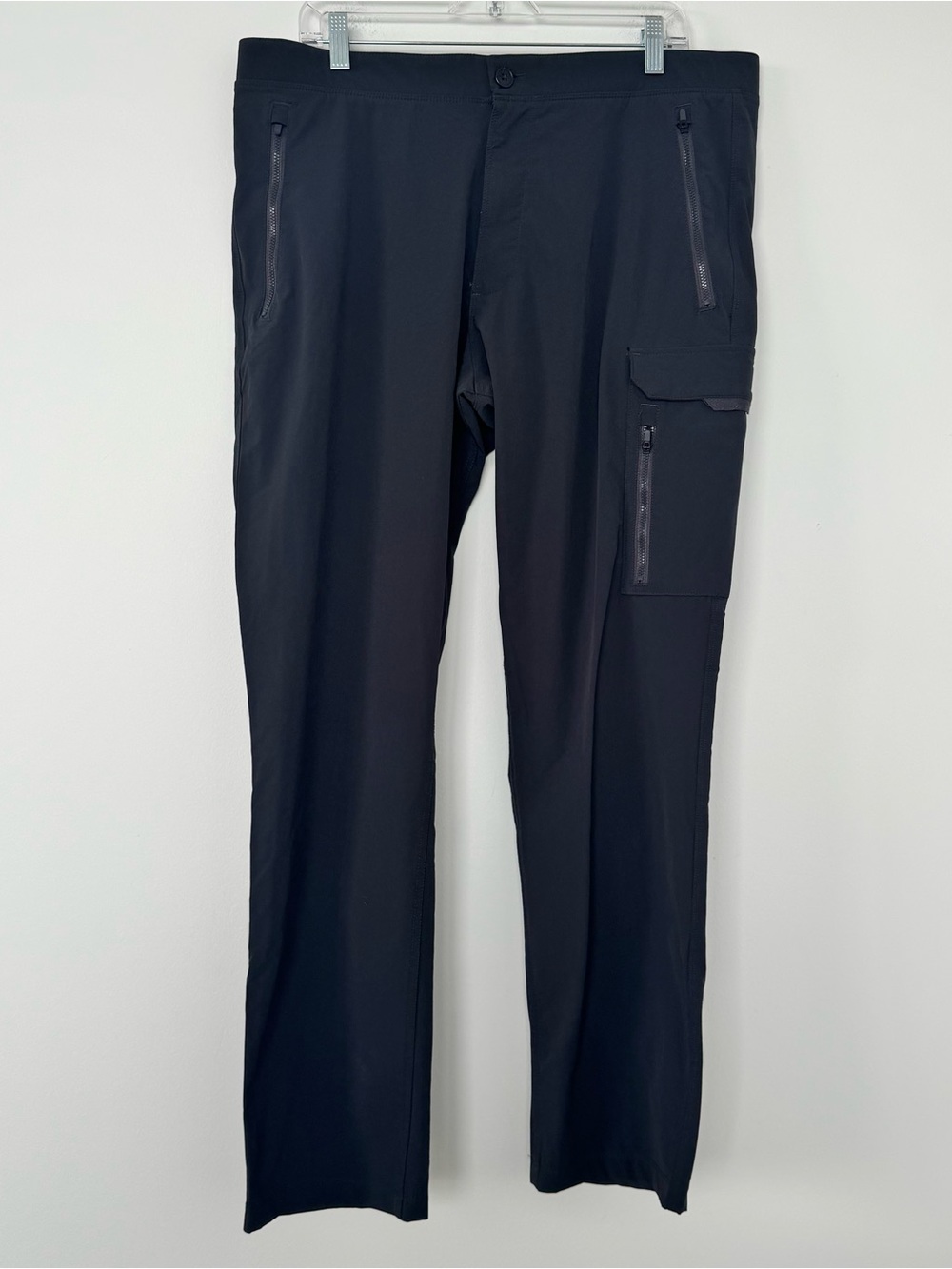 GAP Mens Hybrid Cargo Pants 38x32 Dark Gray Moonless Night Stretch Outdoor